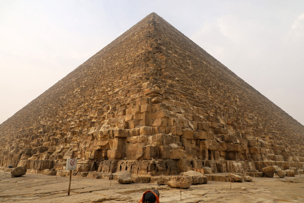 piramids giza egypt